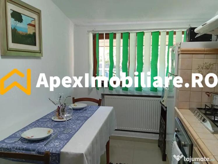 Apartament cu 3 camere decomandat în Ferentari