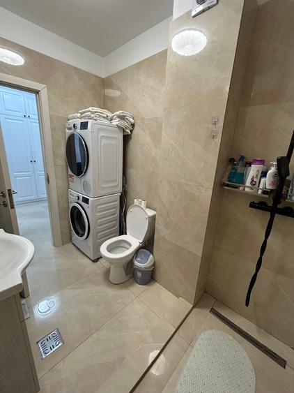 Apartament cu 2 camere decomandat în Colentina