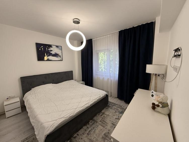 Inchiriez apartament 2 camere | etaj 1| zona centrala, cu acces rapid la puncte de interes | Loc de parcare - 7