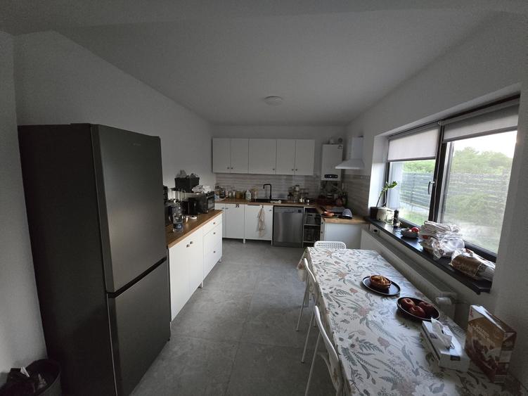 Casă cu 4 camere cu Teren 600 Mp în Copou