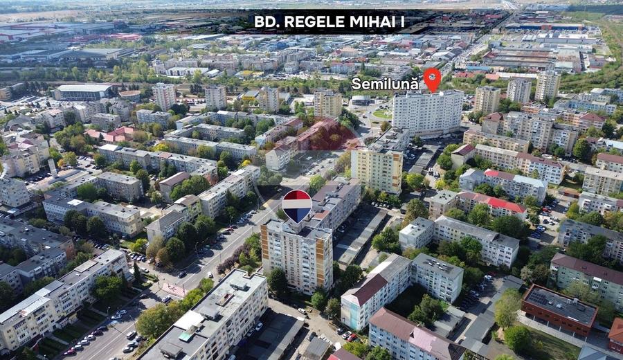 Apartament cu 3 camere semidecomandat, mobilat în Central