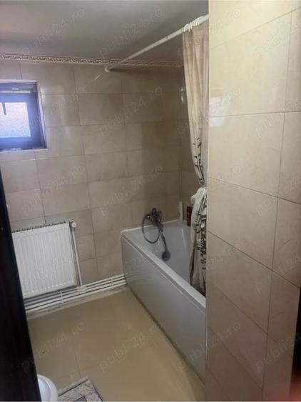 Casă cu 2 camere cu Teren 220 Mp în Central