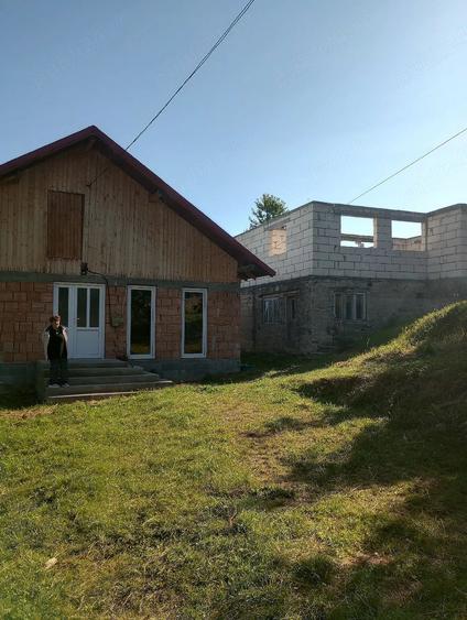 Teren de 11000 mp, în Râșca