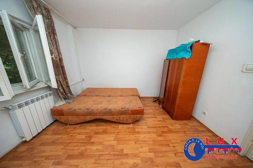 Apartament cu 2 camere decomandat în Babadag