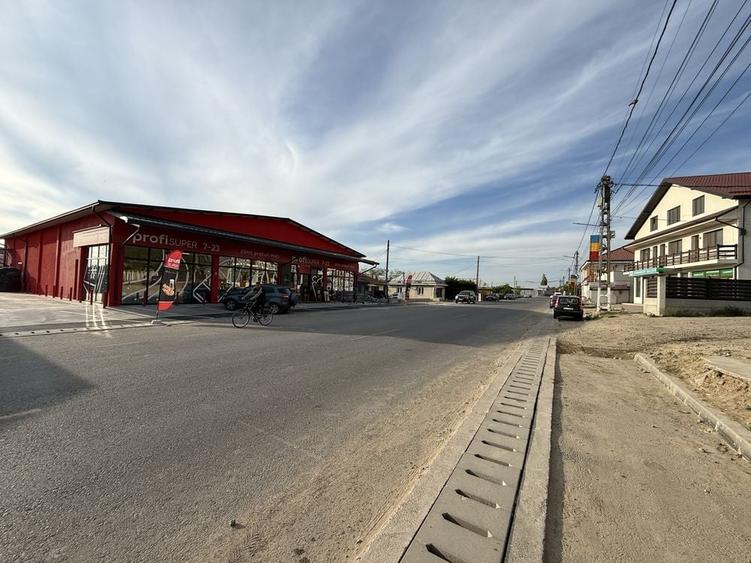 Spațiu comercial, de 574 mp, în Corod