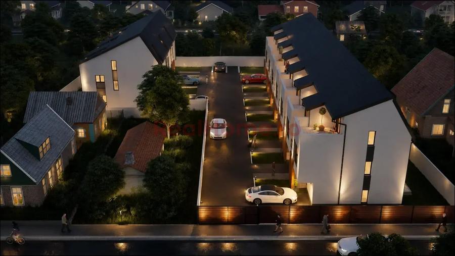 Casă individuală cu 4 camere cu Canalizare în Titan