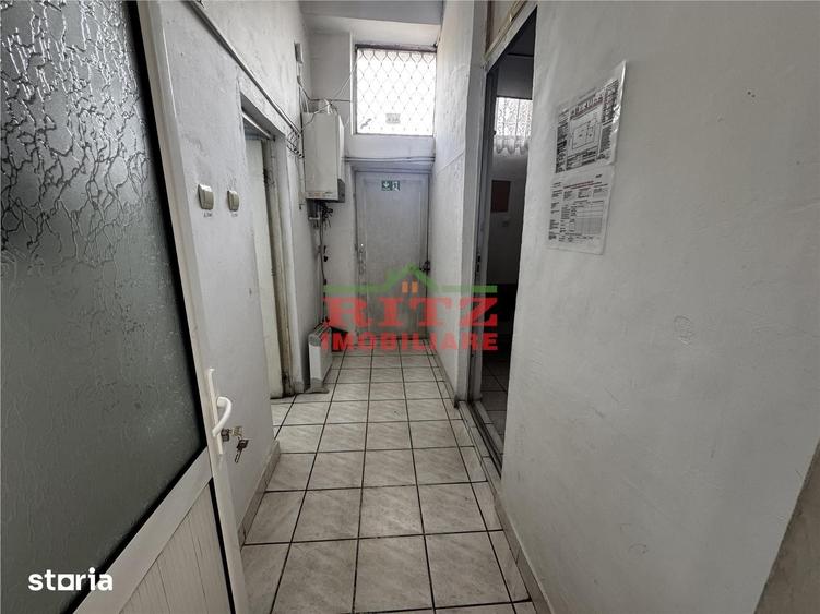 Nou! Sp. Comercial, S=47 mp, VAD EXCELENT, zona bld. A.I. Cuza! - 1