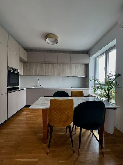 Apartament cu 3 camere decomandat, mobilat în 1 Mai