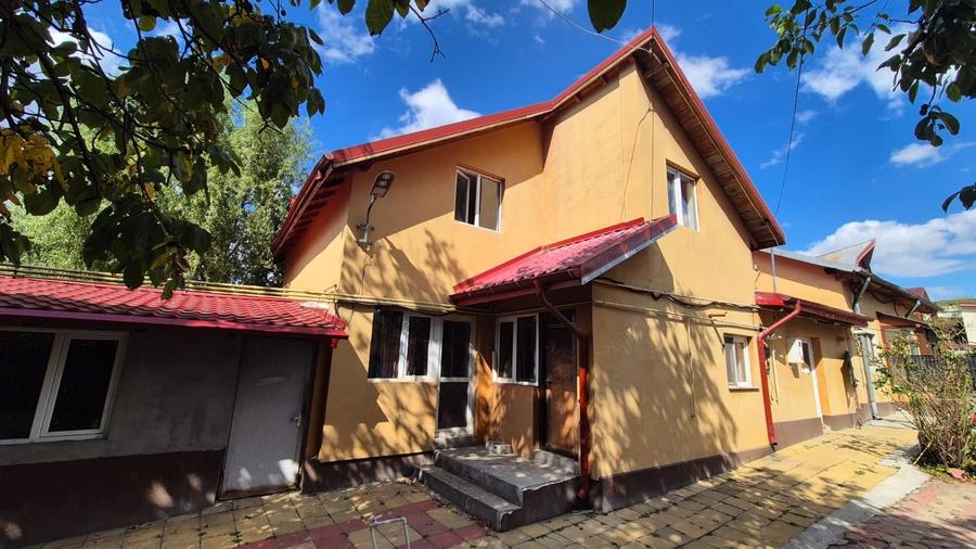 Casă individuală cu 5 camere cu Canalizare în Băneasa