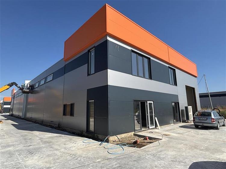 Spațiu industrial, de 960 mp, în Chiajna