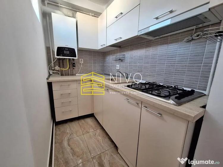 Apartament cu 3 camere semidecomandat în Ady