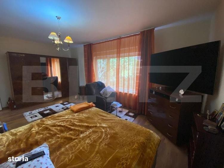 Casă cu 4 camere cu Teren 1100 Mp în Central