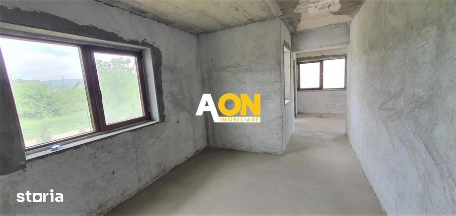 Casă cu 4 camere cu Teren 300 Mp în Partoș