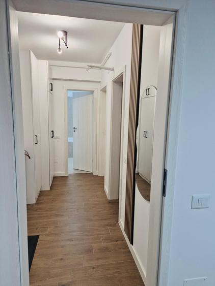 Apartament cu 2 camere decomandat în Dobroești