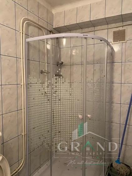 Garsonieră semidecomandată, mobilată în Central