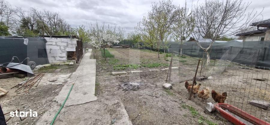 Casă cu 3 camere cu Teren 1000 Mp în Mănești