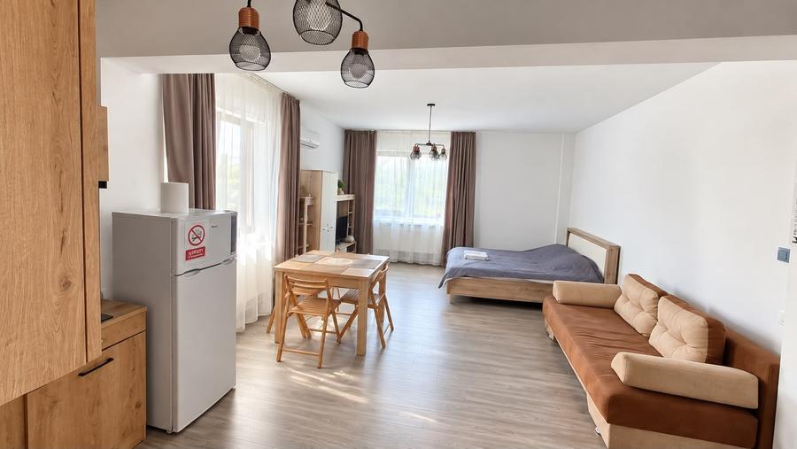 Garsonieră decomandată, mobilată în Mamaia-Sat