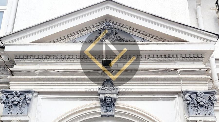 Casă individuală cu 23 camere cu Teren 475 Mp în Unirii