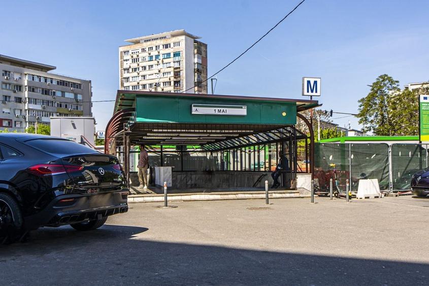 Apartament cu 2 camere semidecomandat în 1 Mai