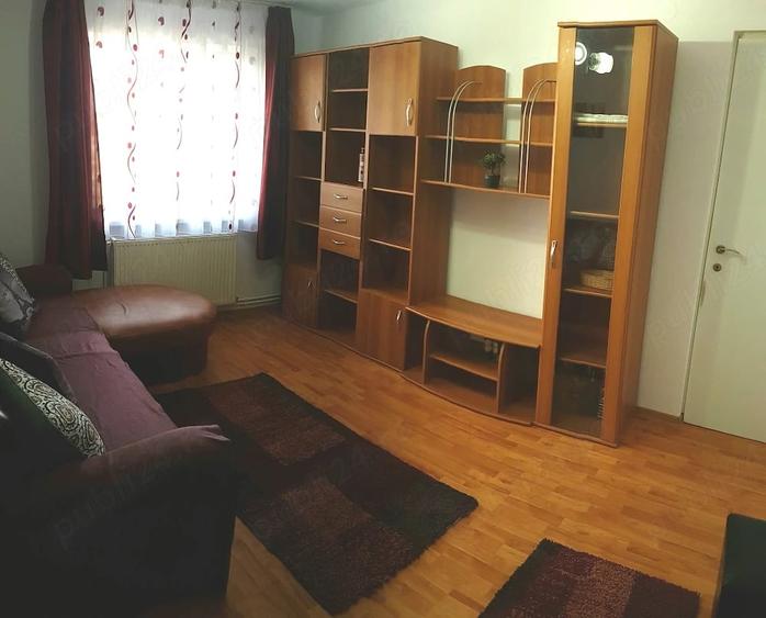 Apartament cu 2 camere semidecomandat în Cedonia