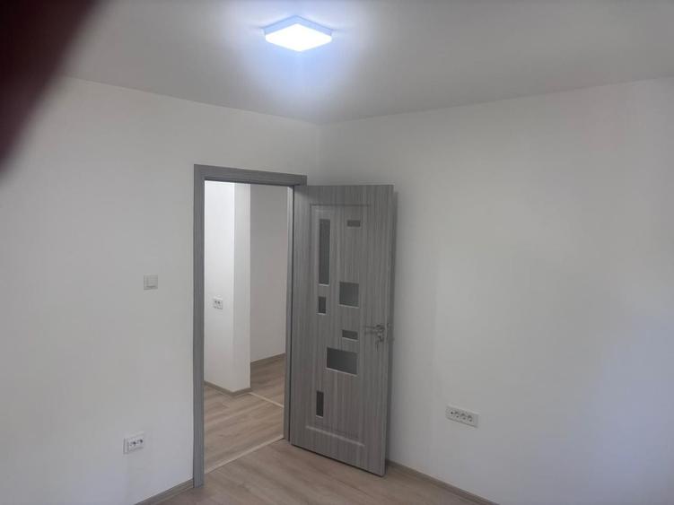 Apartament cu 2 camere semidecomandat în Viziru 3