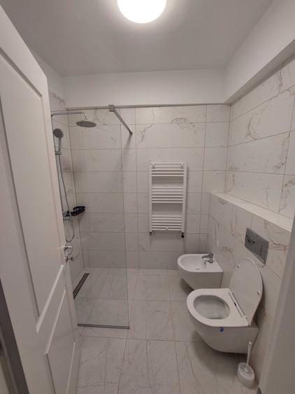 Apartament cu 2 camere decomandat în Păcurari