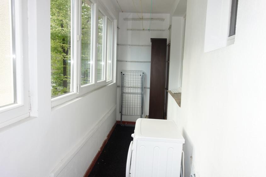 Apartament cu 2 camere semidecomandat în Dristor