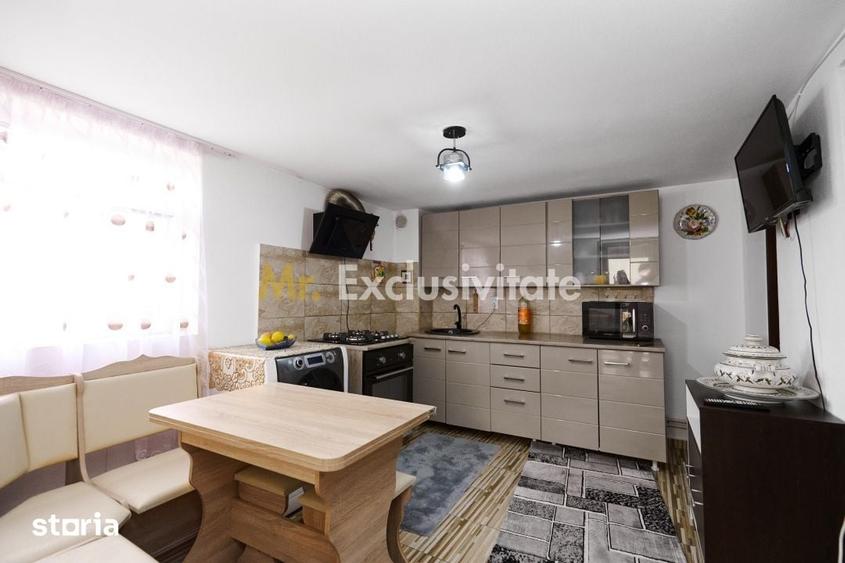 Casă cu 2 camere cu Teren 1000 Mp în Pietrari
