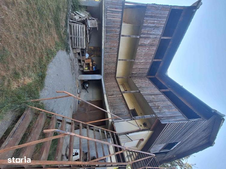 Casă cu 3 camere cu Teren 305 Mp în Central