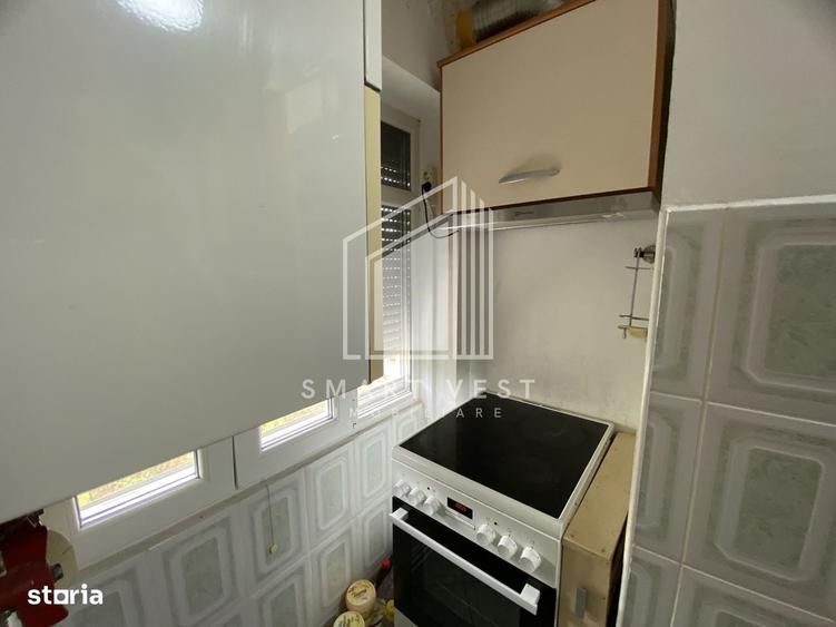 Apartament cu 3 camere semidecomandat în Micro 14