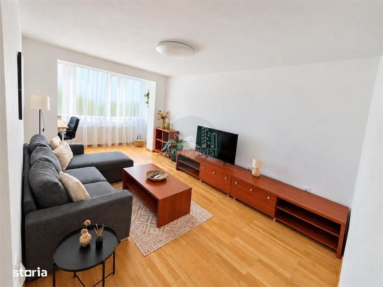 Apartament cu 3 camere decomandat în Central