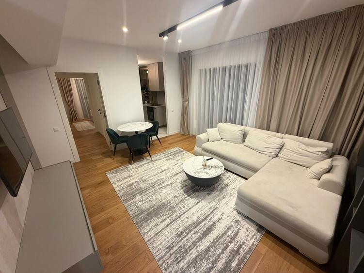 Apartament cu 3 camere decomandat, mobilat în Cotroceni