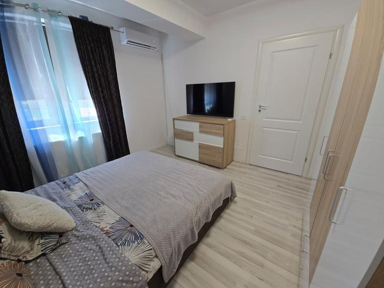 Casă individuală cu 4 camere cu Canalizare în Berceni