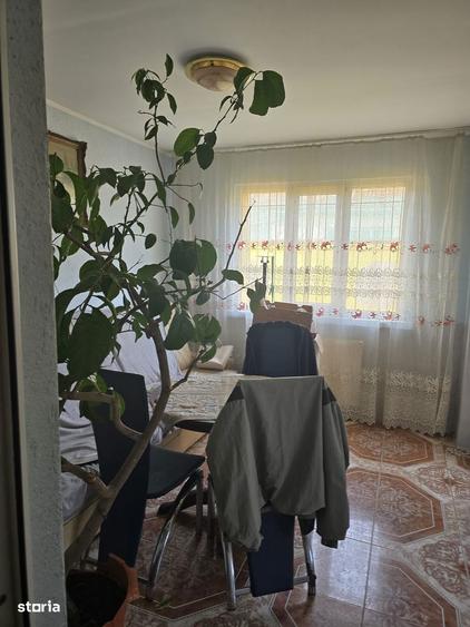 Casa zona str. Gh. Bari?iu - 8