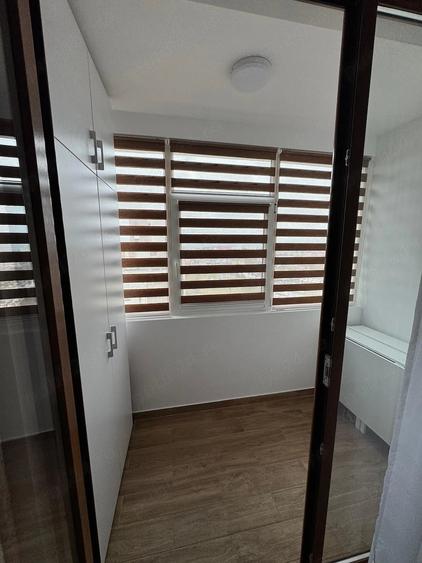 Apartament cu 3 camere decomandat în Craiovei