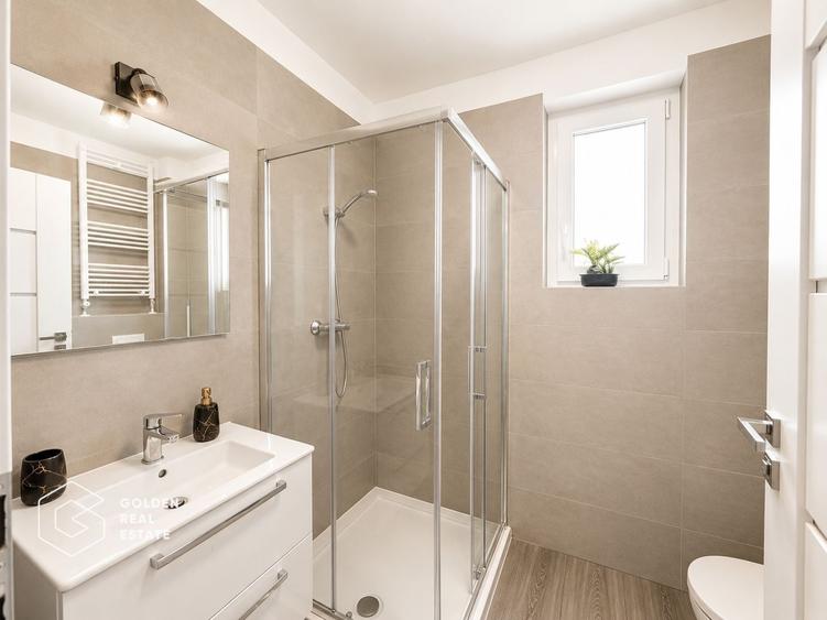 Apartament cu 3 camere decomandat în Micălaca