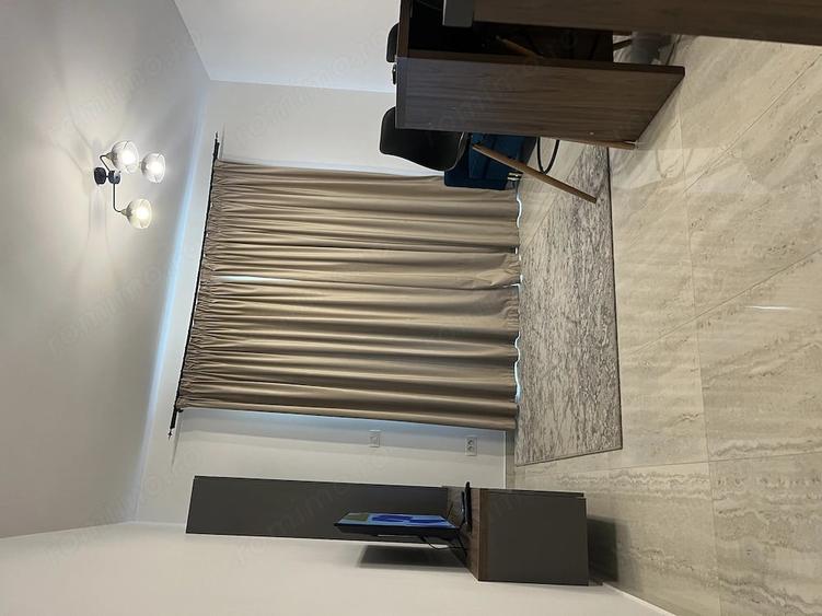 Apartament cu 2 camere nedecomandat în Central