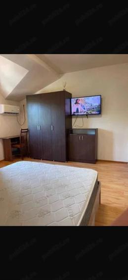 Garsonieră decomandată în Brâncoveanu