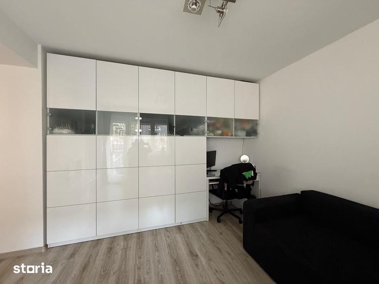 Apartament cu 2 camere decomandat în Titan