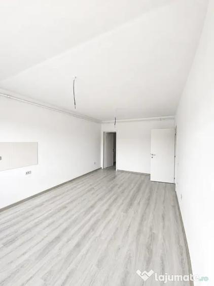 Apartament cu 2 camere decomandat în Sânpetru
