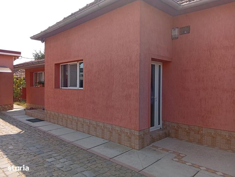Casă cu 4 camere în Fortuna