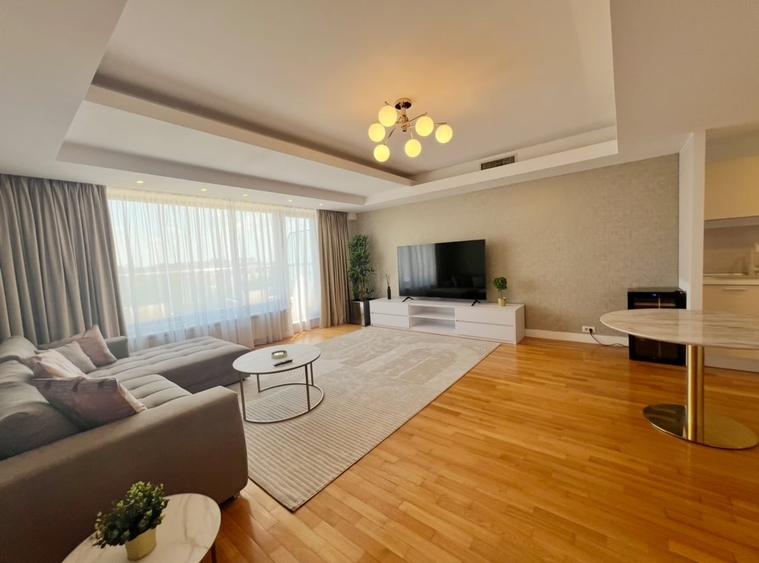 Apartament cu 3 camere decomandat, mobilat în Herăstrău