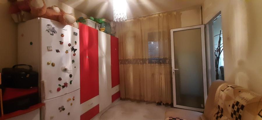 Vand apartament cu 2 camere Str.Tineretului - 2