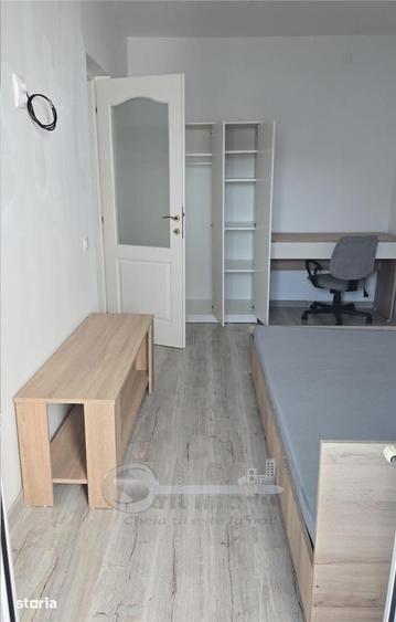 Apartament cu 3 camere decomandat în Păcurari