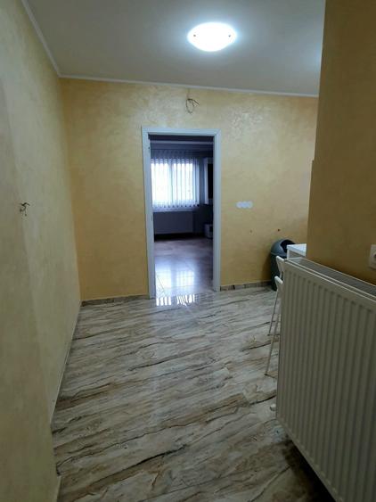 Garsonieră decomandată, mobilată în Central