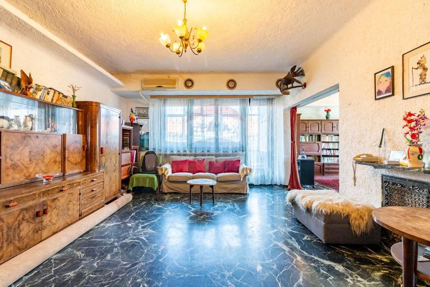 Apartament cu 4 camere circular, mobilat în Primăverii