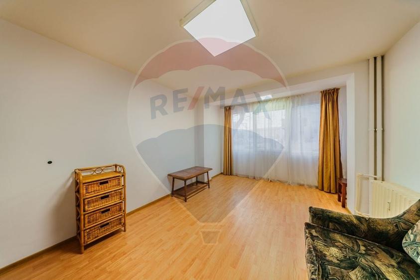 Apartament cu 2 camere decomandat, mobilat în Podgoria