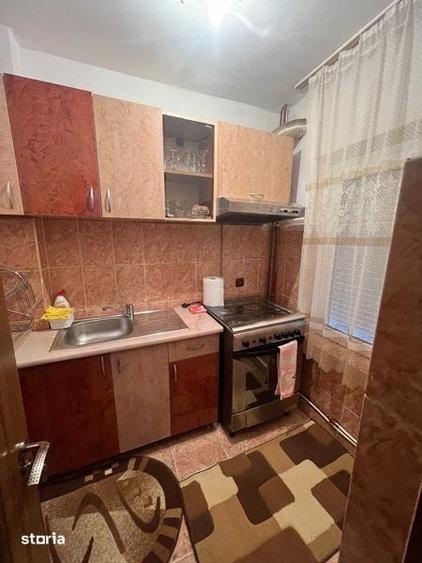 Garsonieră decomandată în Central