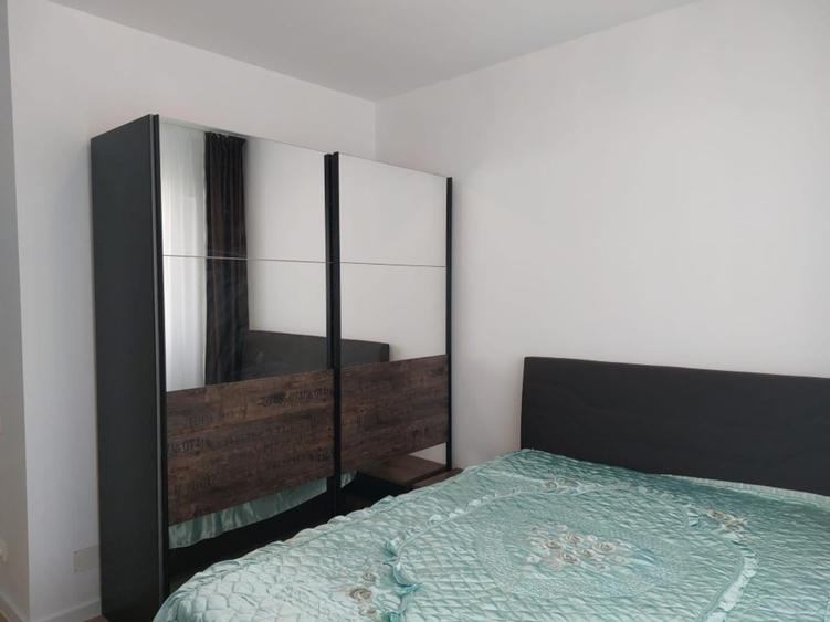 Apartament cu 2 camere decomandat în Păcii