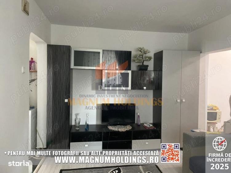 Apartament cu 3 camere semidecomandat în Trivale